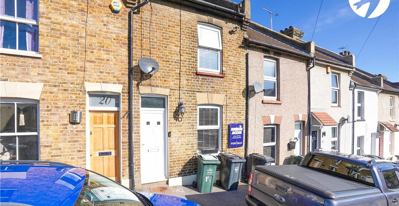 3 bedroom house for sale in Greenhithe | Robinson Jackson