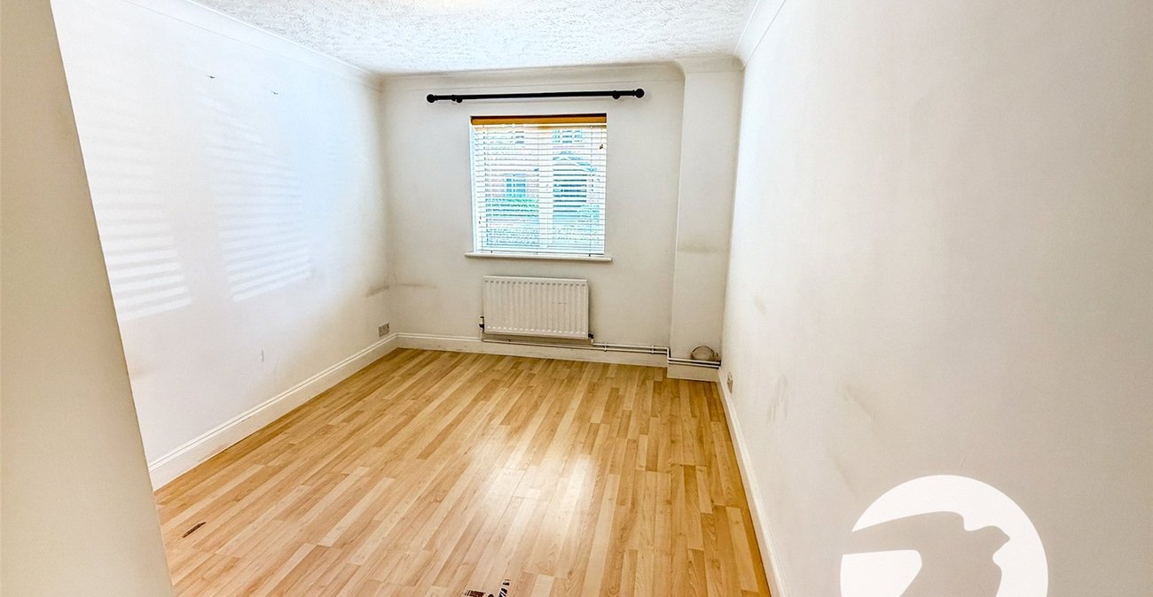 1 bedroom property for sale in London | Robinson Jackson