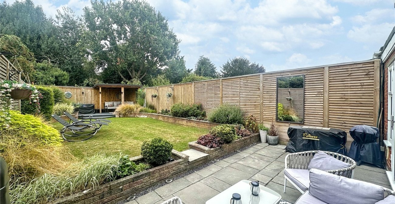 3 bedroom house for sale in Rainham | Robinson Michael & Jackson