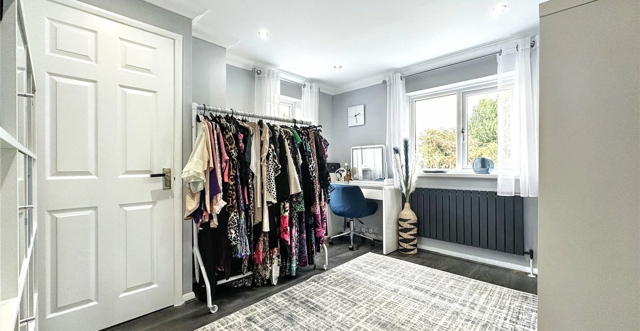 3 bedroom house for sale in Rainham | Robinson Michael & Jackson