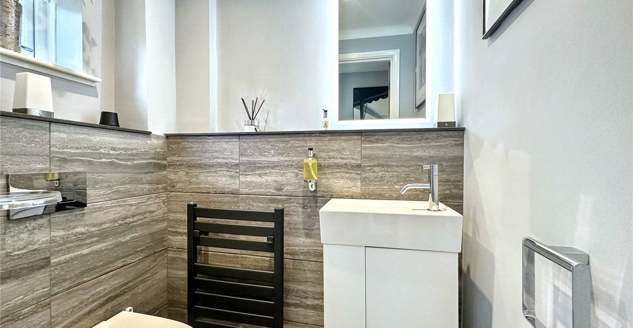 3 bedroom house for sale in Rainham | Robinson Michael & Jackson