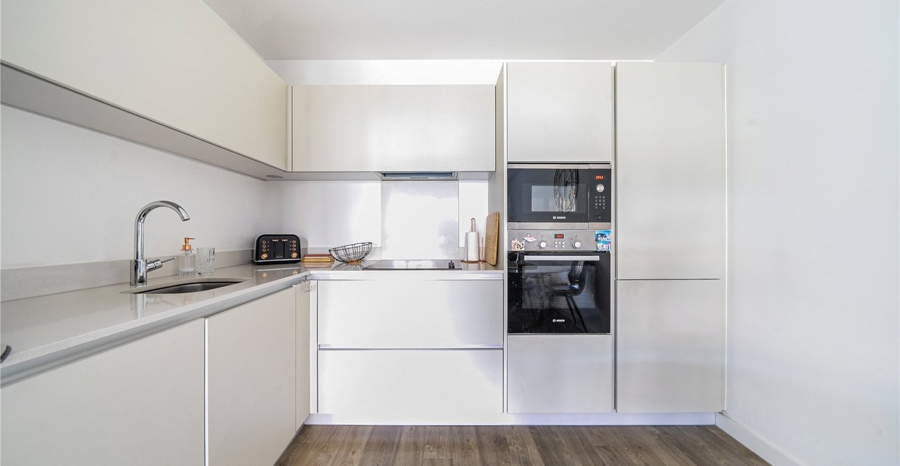 2 bedroom property for sale in Sydenham | Robinson Jackson