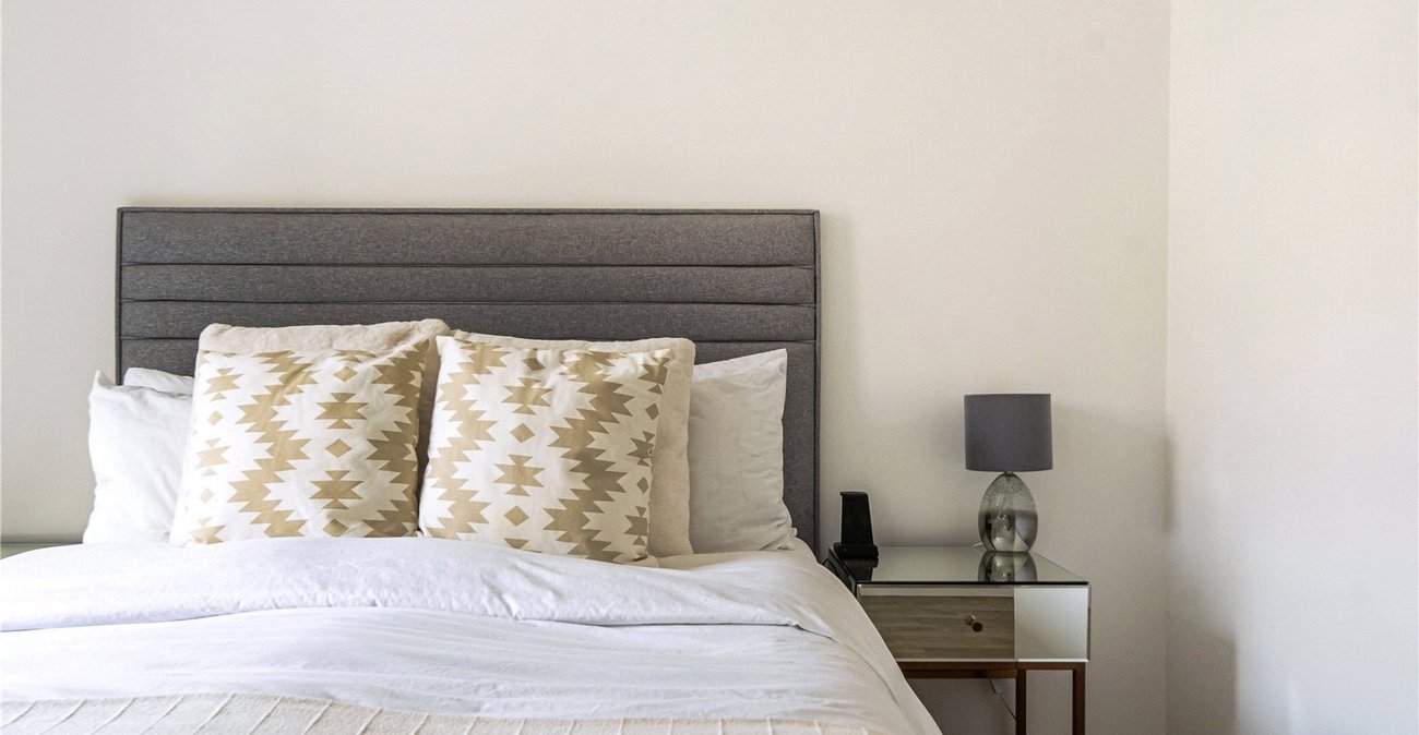 2 bedroom property for sale in Sydenham | Robinson Jackson