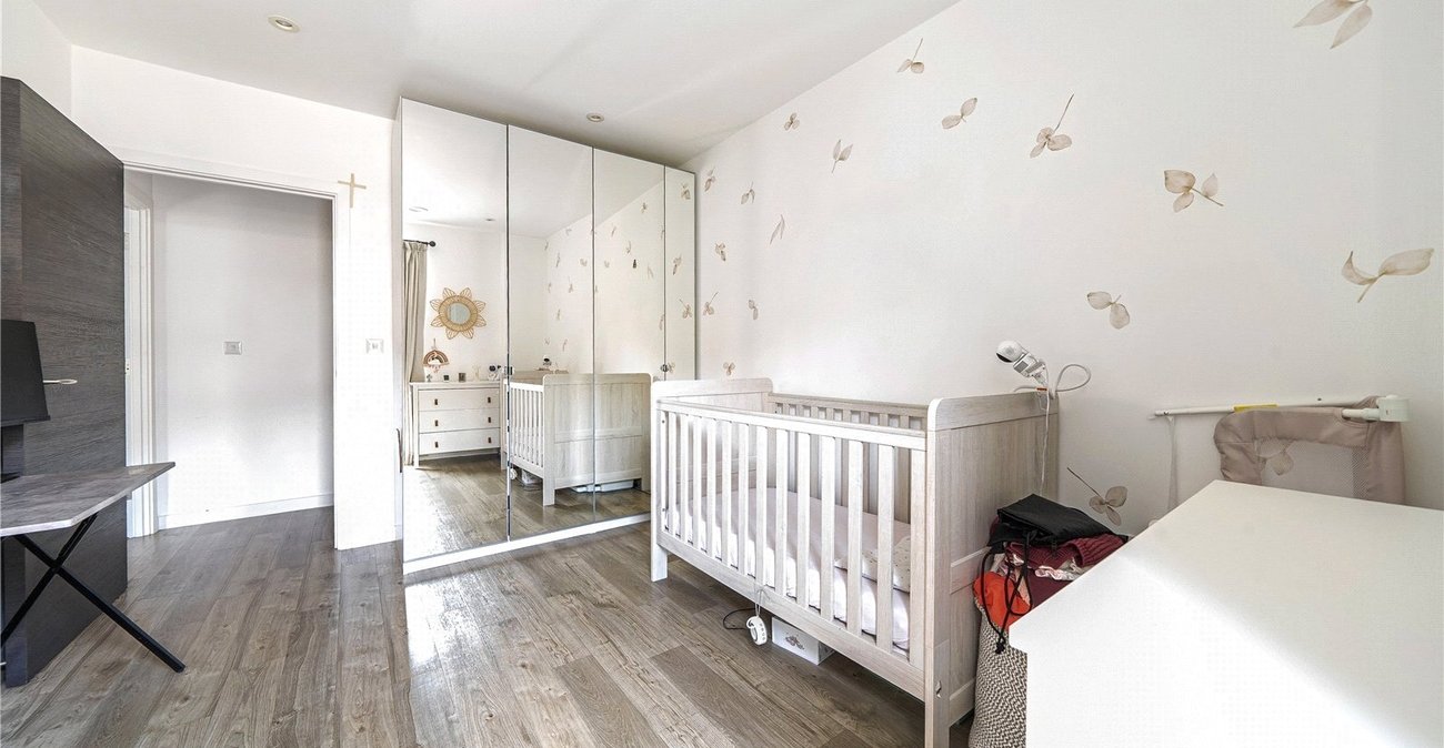 2 bedroom property for sale in Sydenham | Robinson Jackson