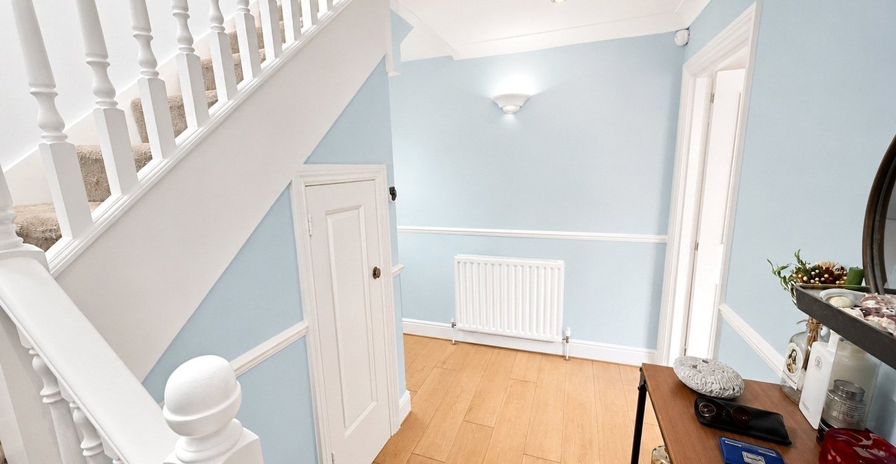 2 bedroom property for sale in Marischal Road | Robinson Jackson