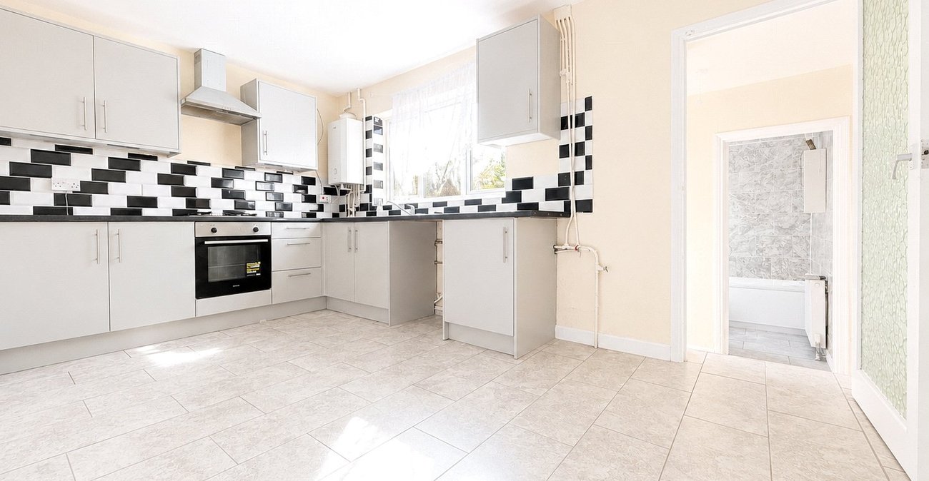2 bedroom house for sale in Plumstead | Robinson Jackson