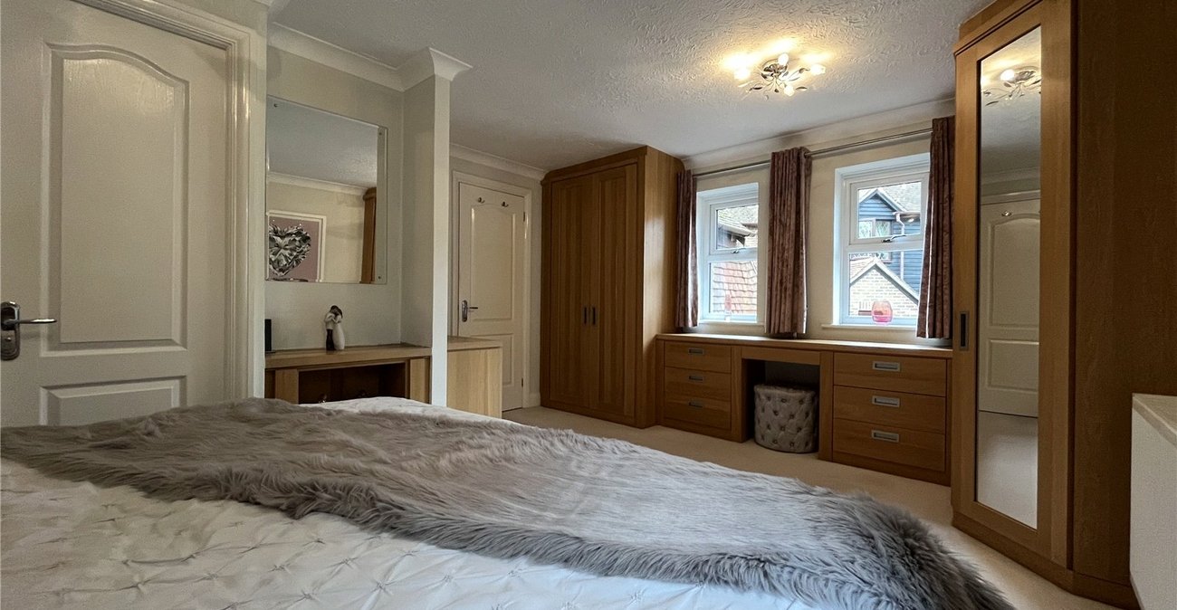 4 bedroom house for sale in Walderslade | Robinson Michael & Jackson