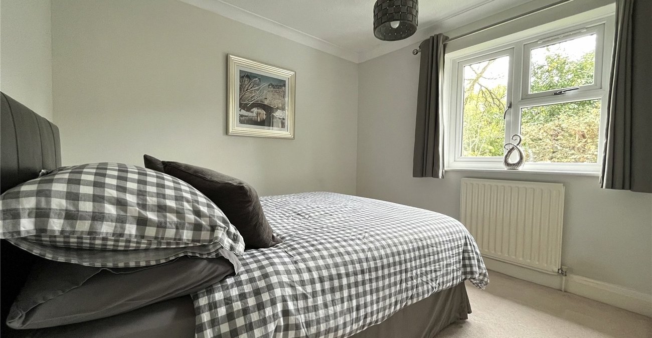 4 bedroom house for sale in Walderslade | Robinson Michael & Jackson