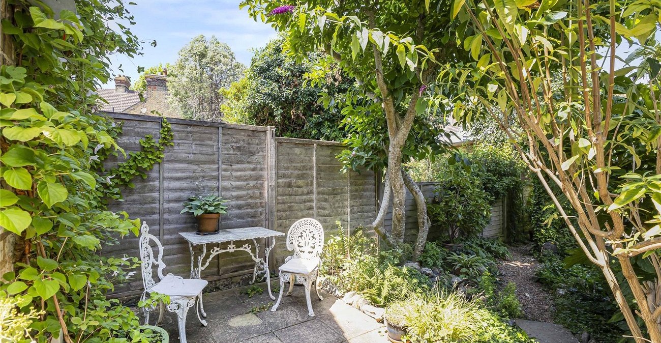 2 bedroom house for sale in Snodland | Robinson Michael & Jackson