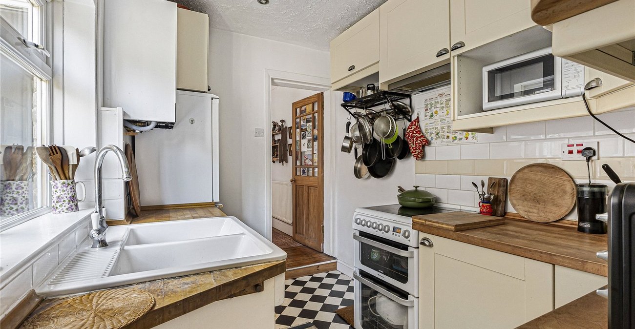 2 bedroom house for sale in Snodland | Robinson Michael & Jackson