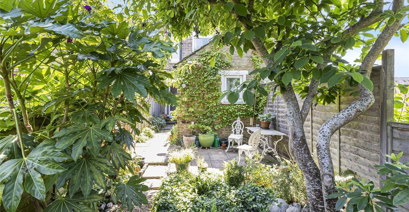 2 bedroom house for sale in Snodland | Robinson Michael & Jackson