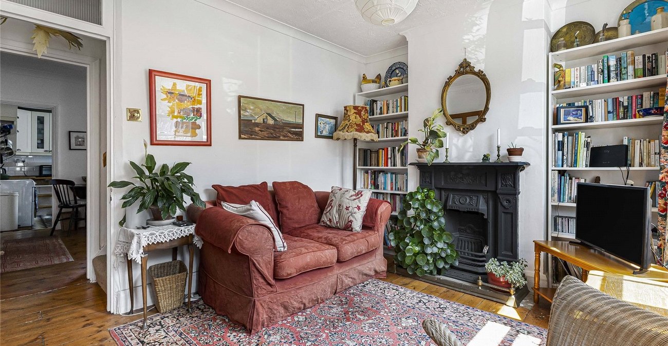 2 bedroom house for sale in Snodland | Robinson Michael & Jackson