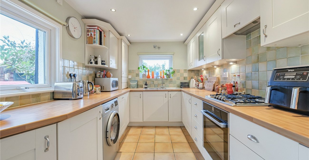 3 bedroom house for sale in Welling | Robinson Jackson