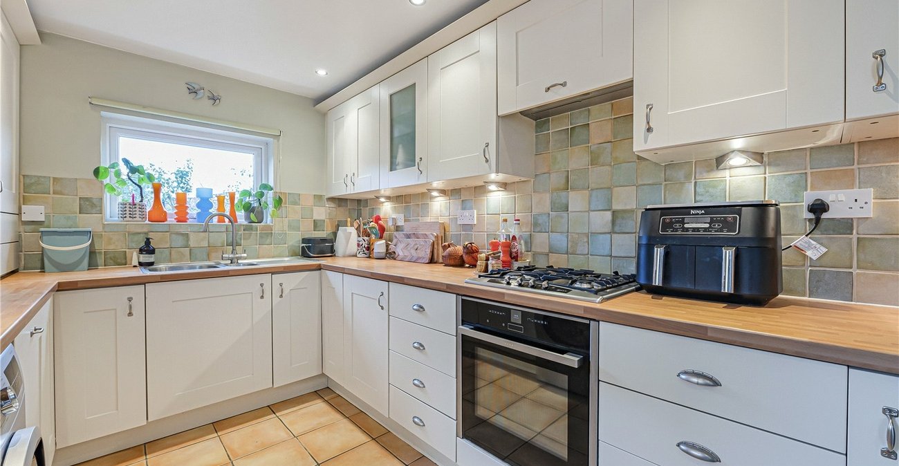 3 bedroom house for sale in Welling | Robinson Jackson