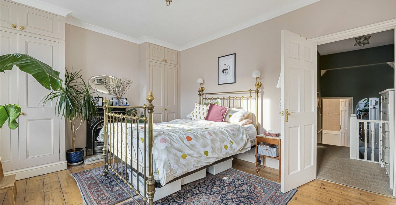 3 bedroom house for sale in Welling | Robinson Jackson