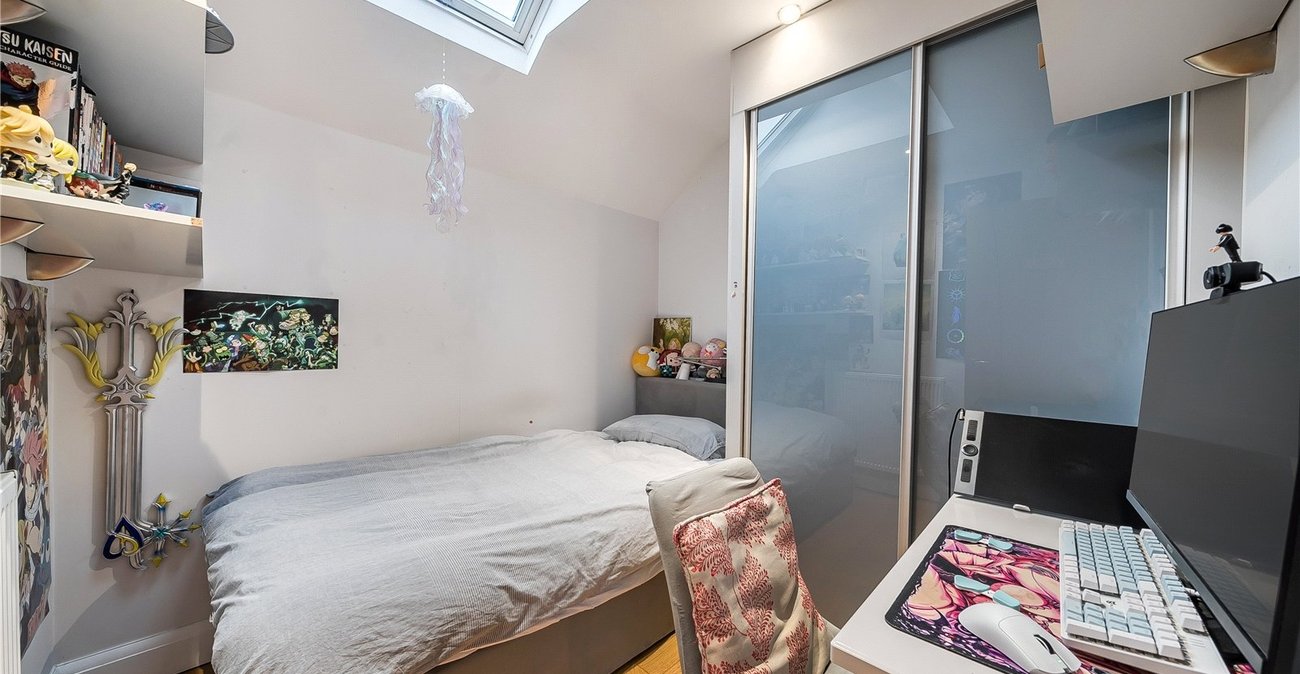 5 bedroom house for sale in Queensthorpe Road | Robinson Jackson