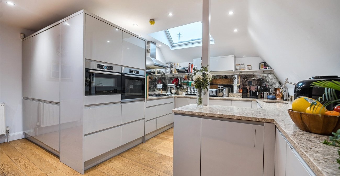 5 bedroom house for sale in Queensthorpe Road | Robinson Jackson