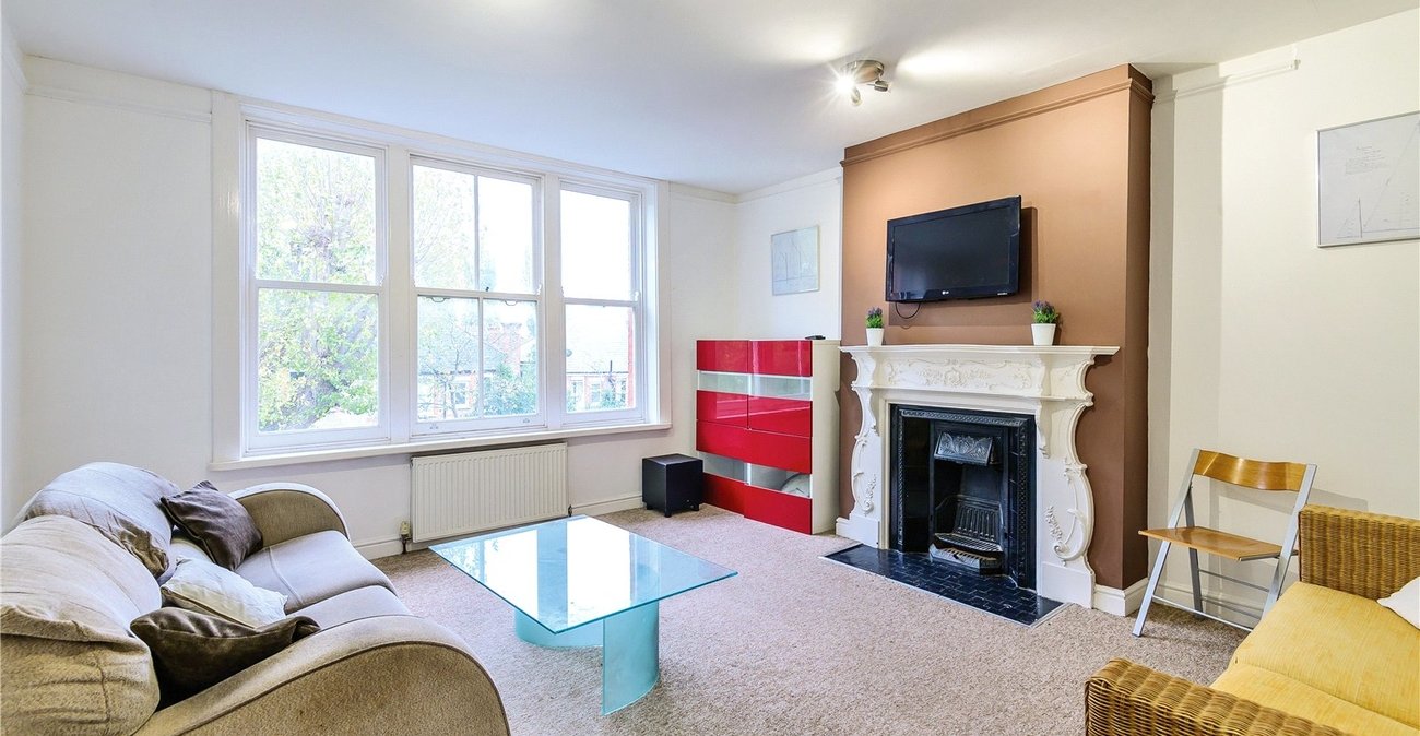 5 bedroom property for sale in London | Robinson Jackson