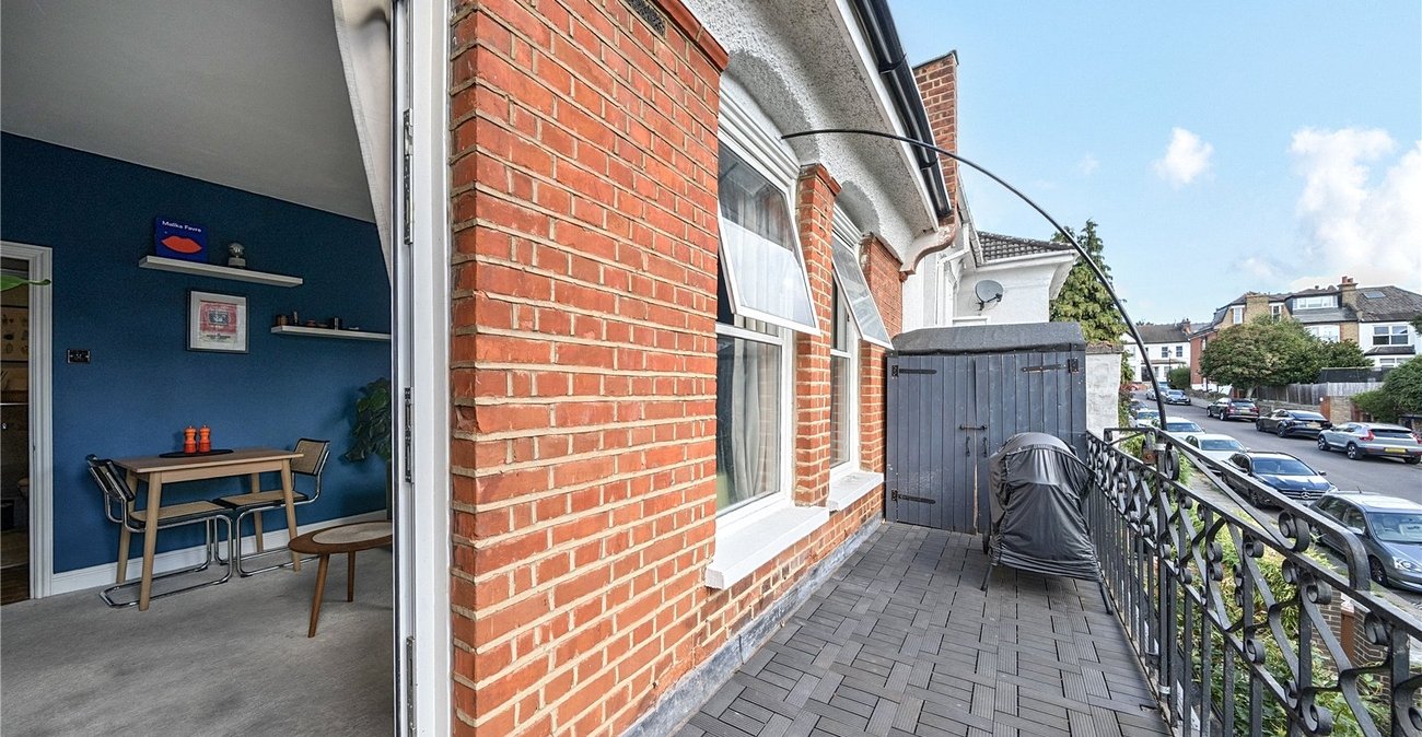 2 bedroom property for sale in Sydenham | Robinson Jackson