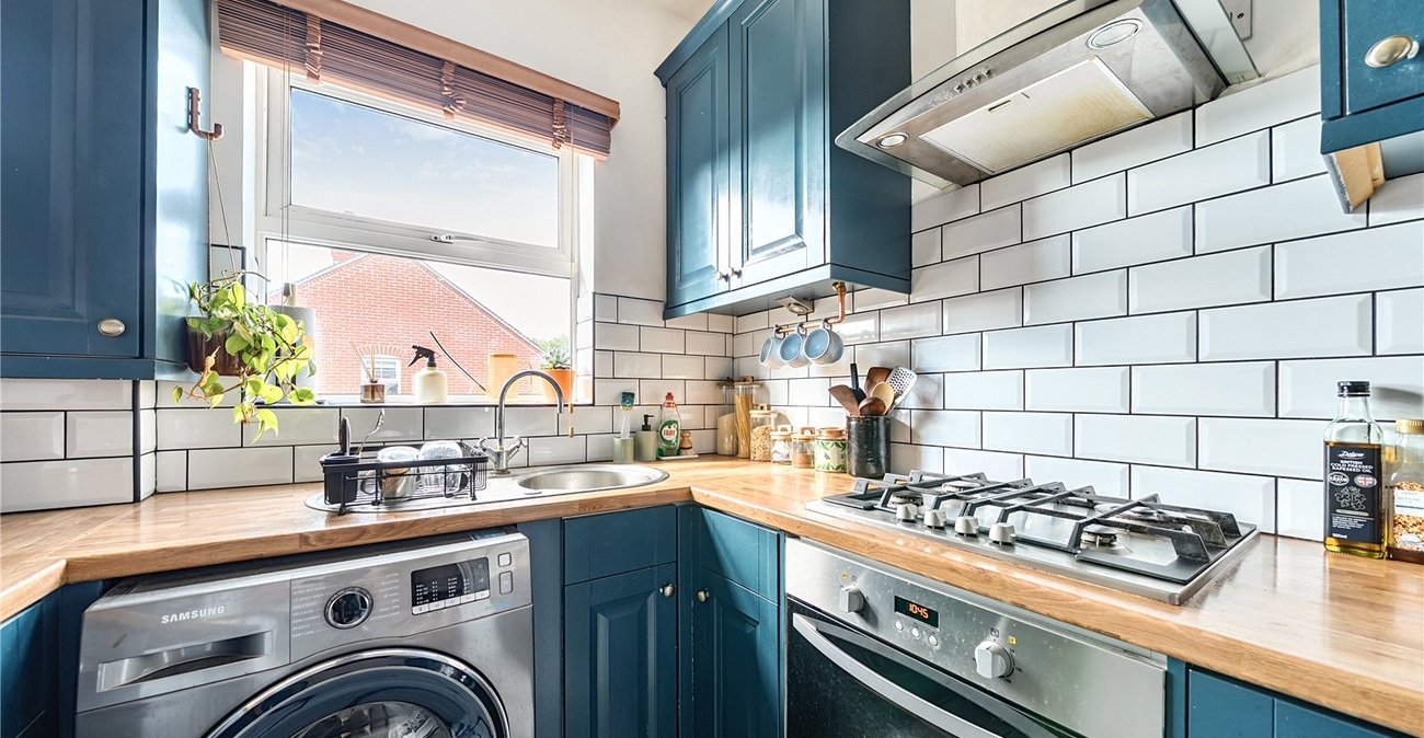 2 bedroom property for sale in Sydenham | Robinson Jackson