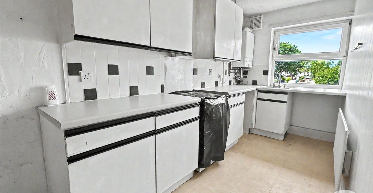 2 bedroom property for sale in Sidcup | Robinson Jackson