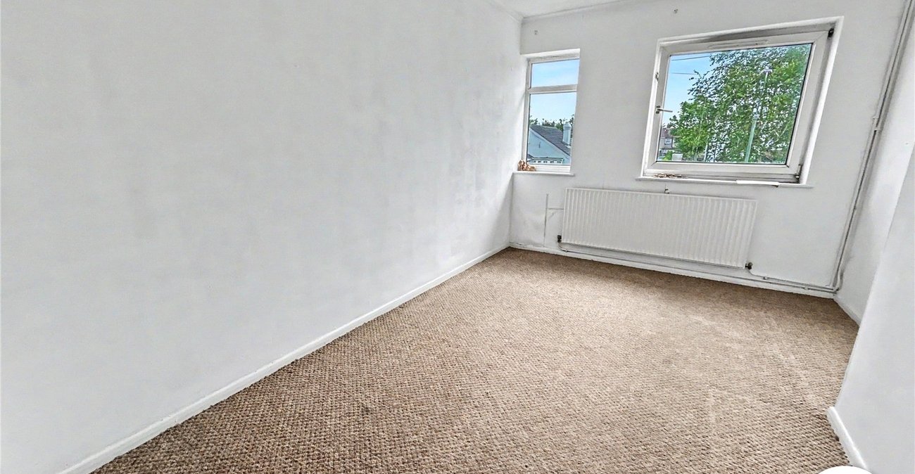 2 bedroom property for sale in Sidcup | Robinson Jackson