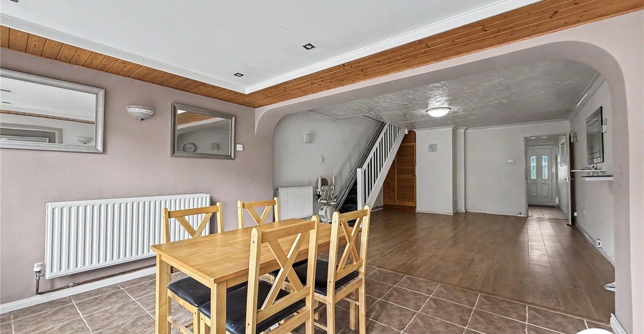 3 bedroom house for sale in Davis Estate | Robinson Michael & Jackson