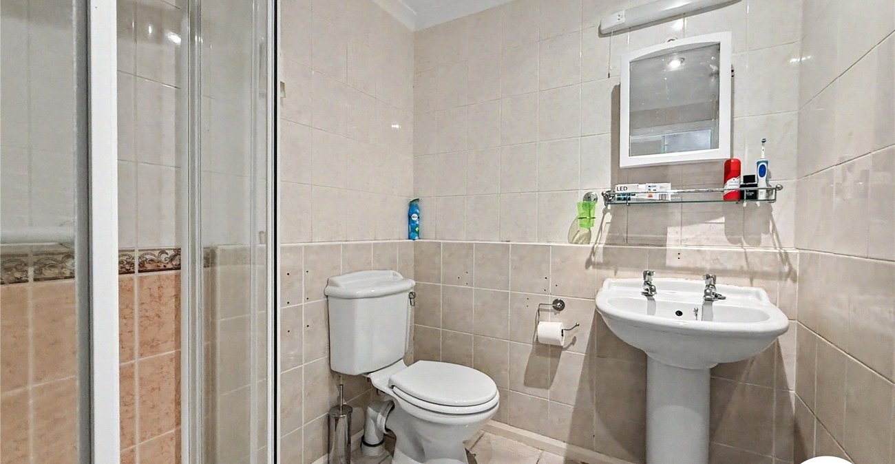 3 bedroom house for sale in Davis Estate | Robinson Michael & Jackson
