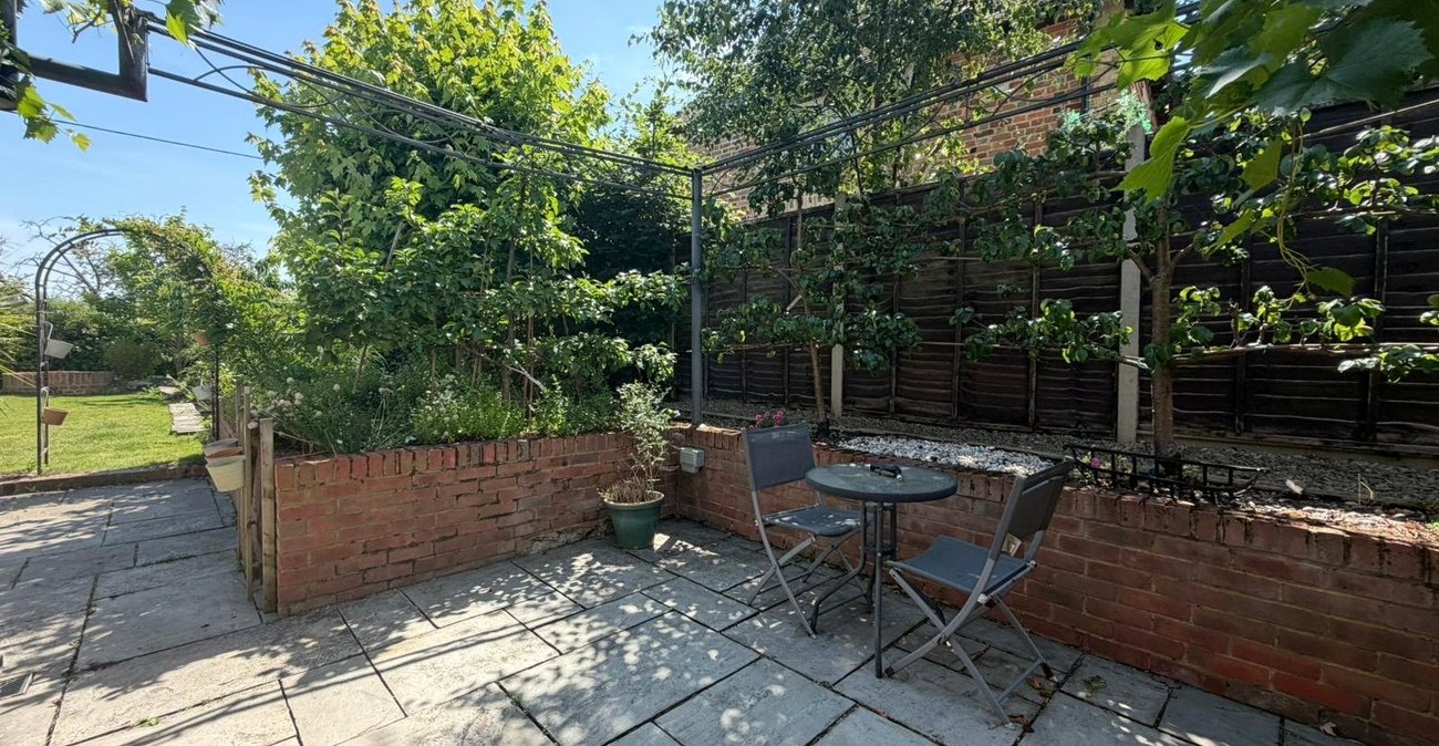 3 bedroom house for sale in Shorne | Robinson Michael & Jackson