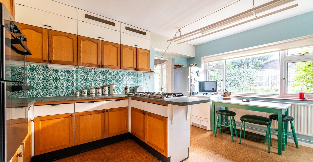 3 bedroom house for sale in Shorne | Robinson Michael & Jackson