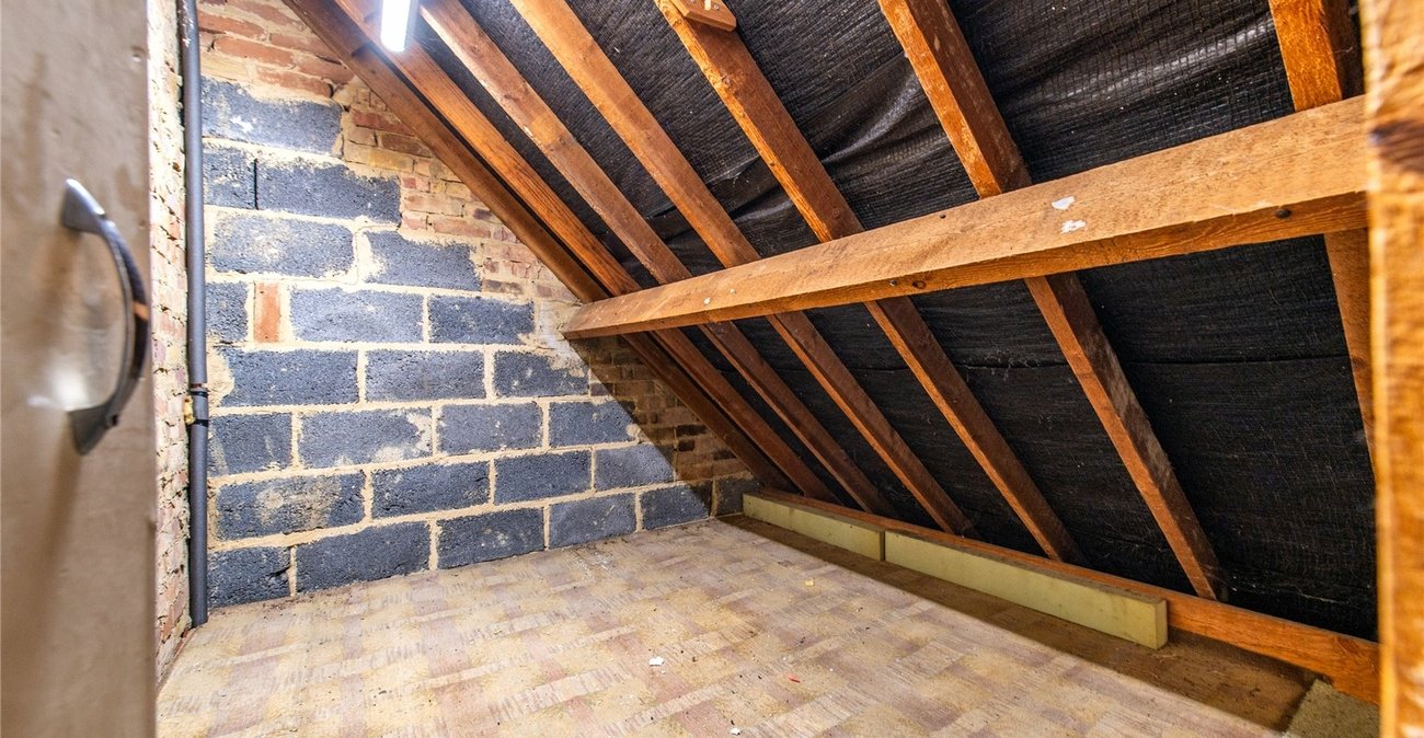 3 bedroom house for sale in Shorne | Robinson Michael & Jackson