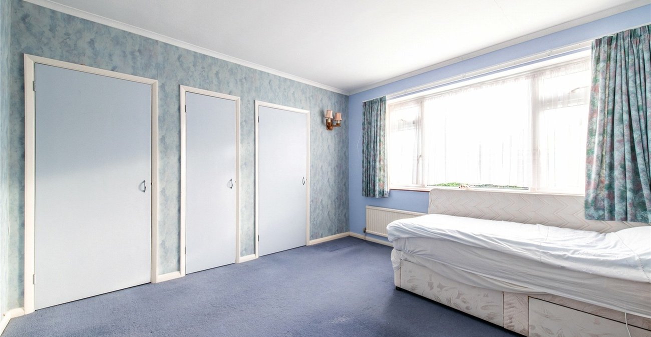 3 bedroom house for sale in Shorne | Robinson Michael & Jackson