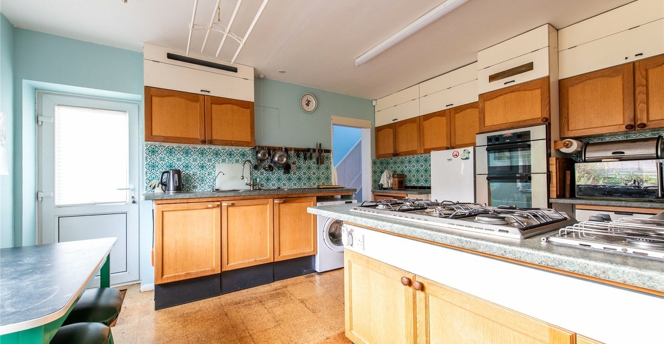 3 bedroom house for sale in Shorne | Robinson Michael & Jackson