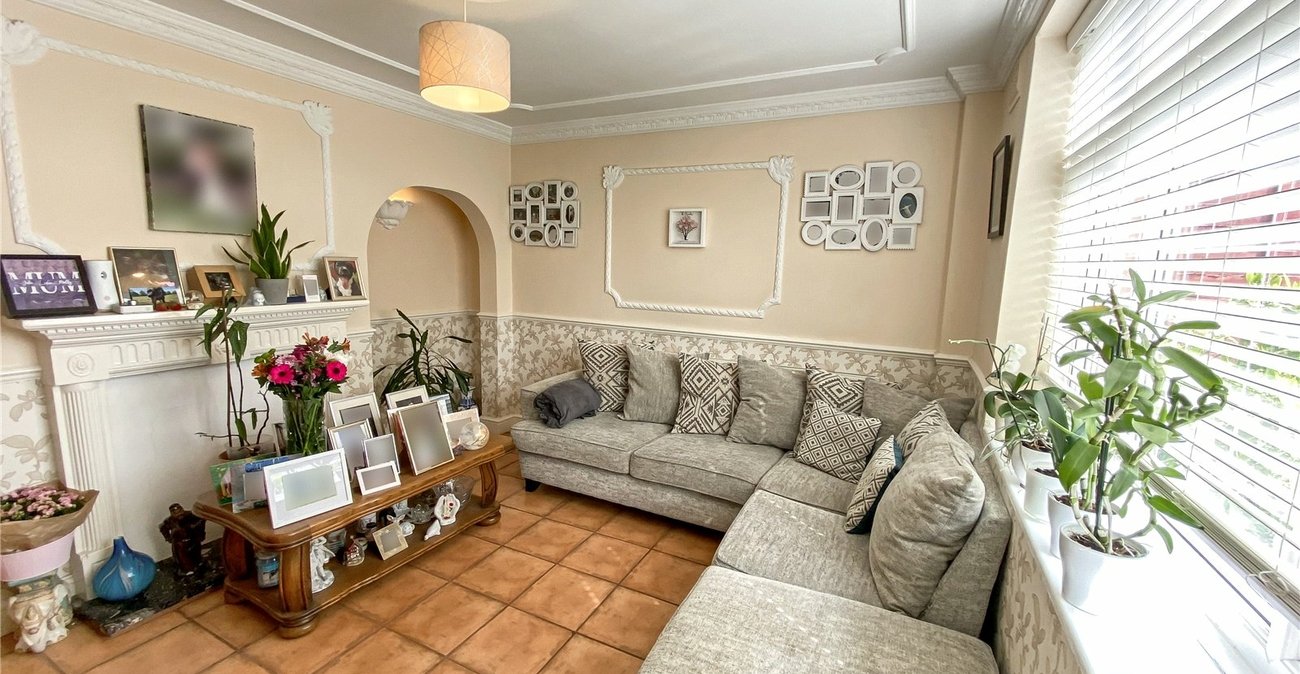 2 bedroom house for sale in Sidcup | Robinson Jackson