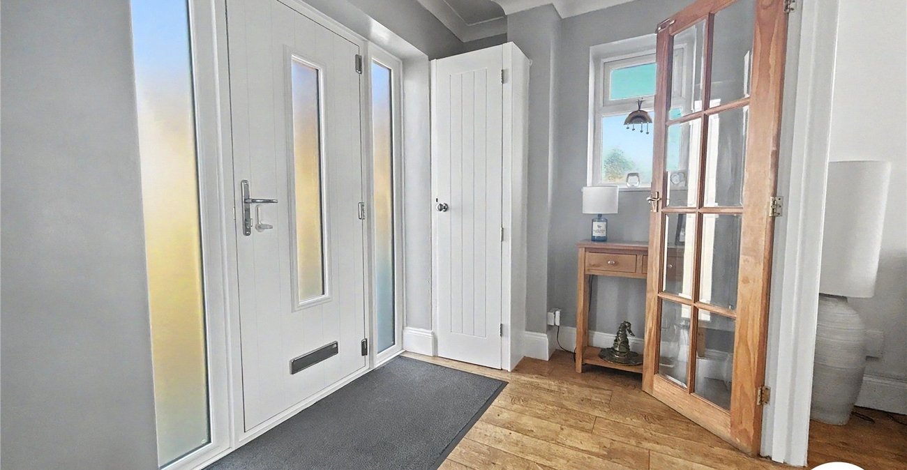 3 bedroom house for sale in South Welling | Robinson Jackson