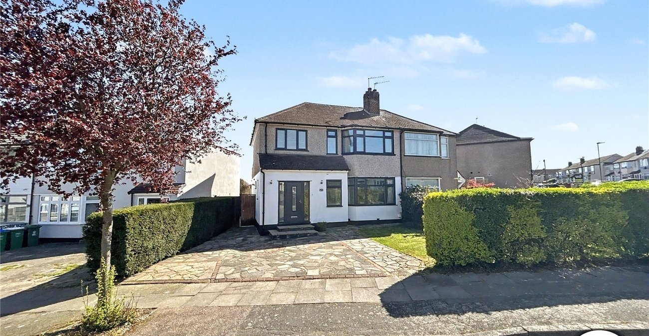 3 bedroom house for sale in South Welling | Robinson Jackson