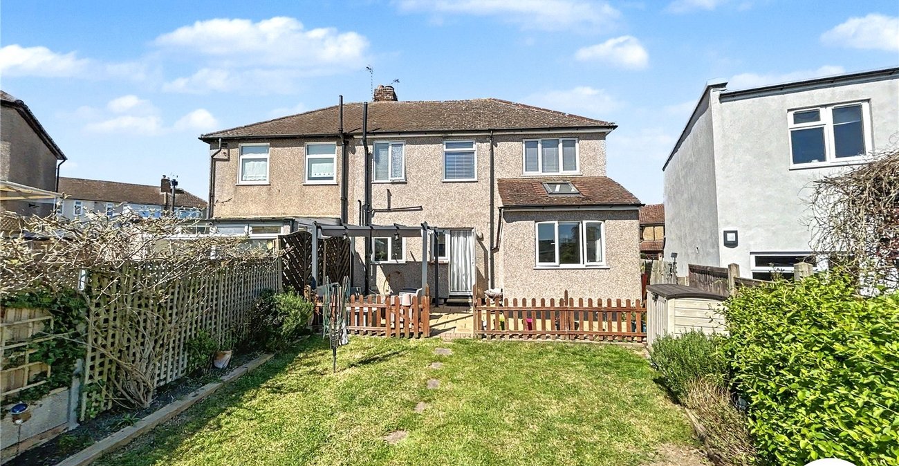 3 bedroom house for sale in South Welling | Robinson Jackson