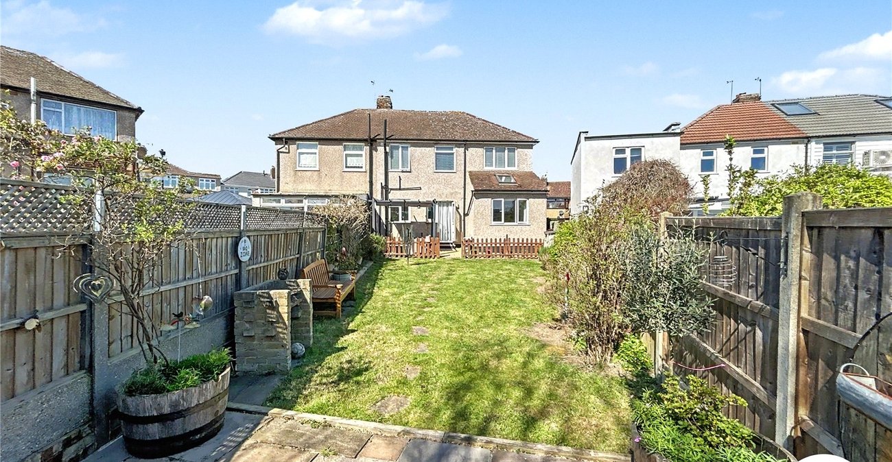 3 bedroom house for sale in South Welling | Robinson Jackson