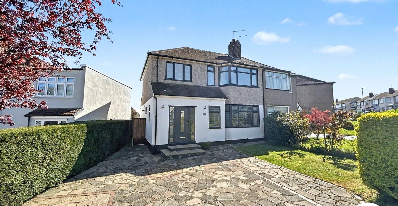 3 bedroom house for sale in South Welling | Robinson Jackson