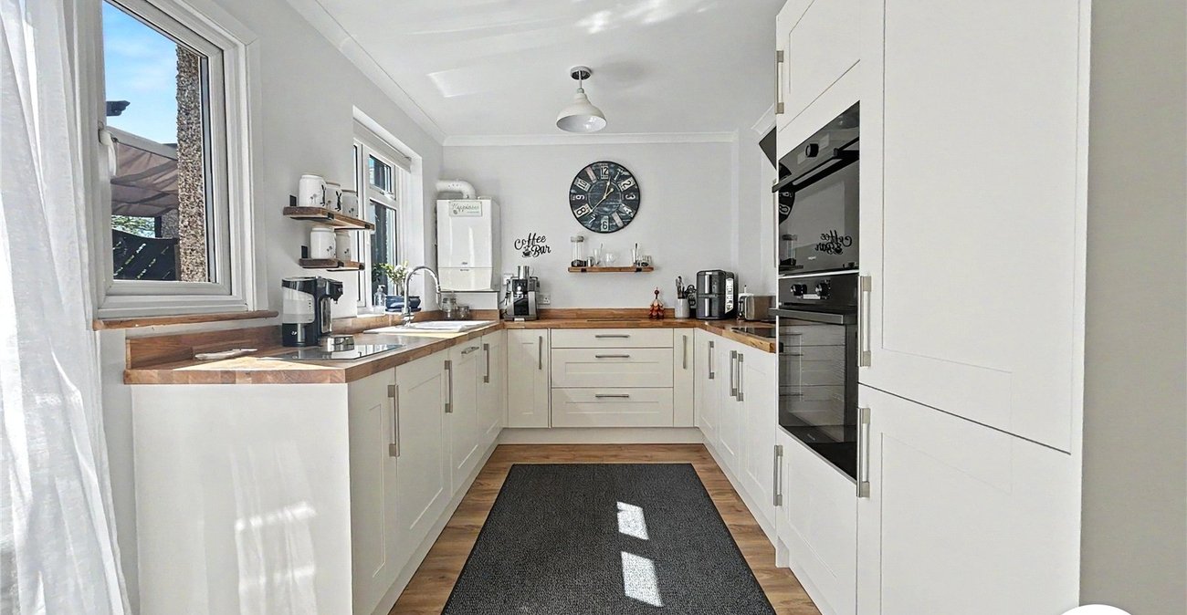 3 bedroom house for sale in South Welling | Robinson Jackson