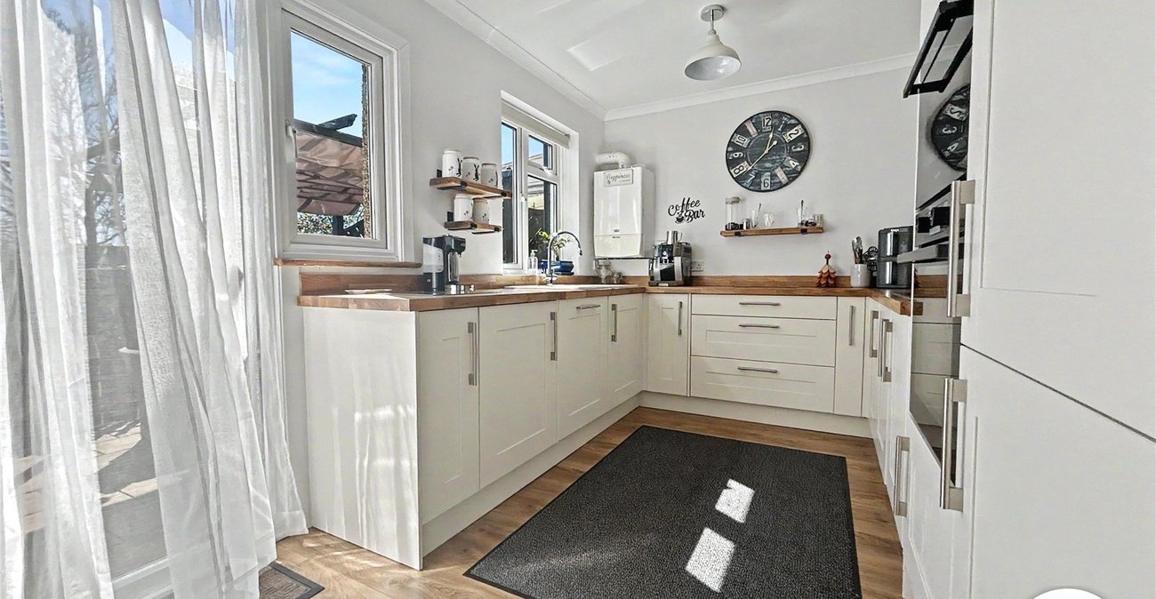 3 bedroom house for sale in South Welling | Robinson Jackson