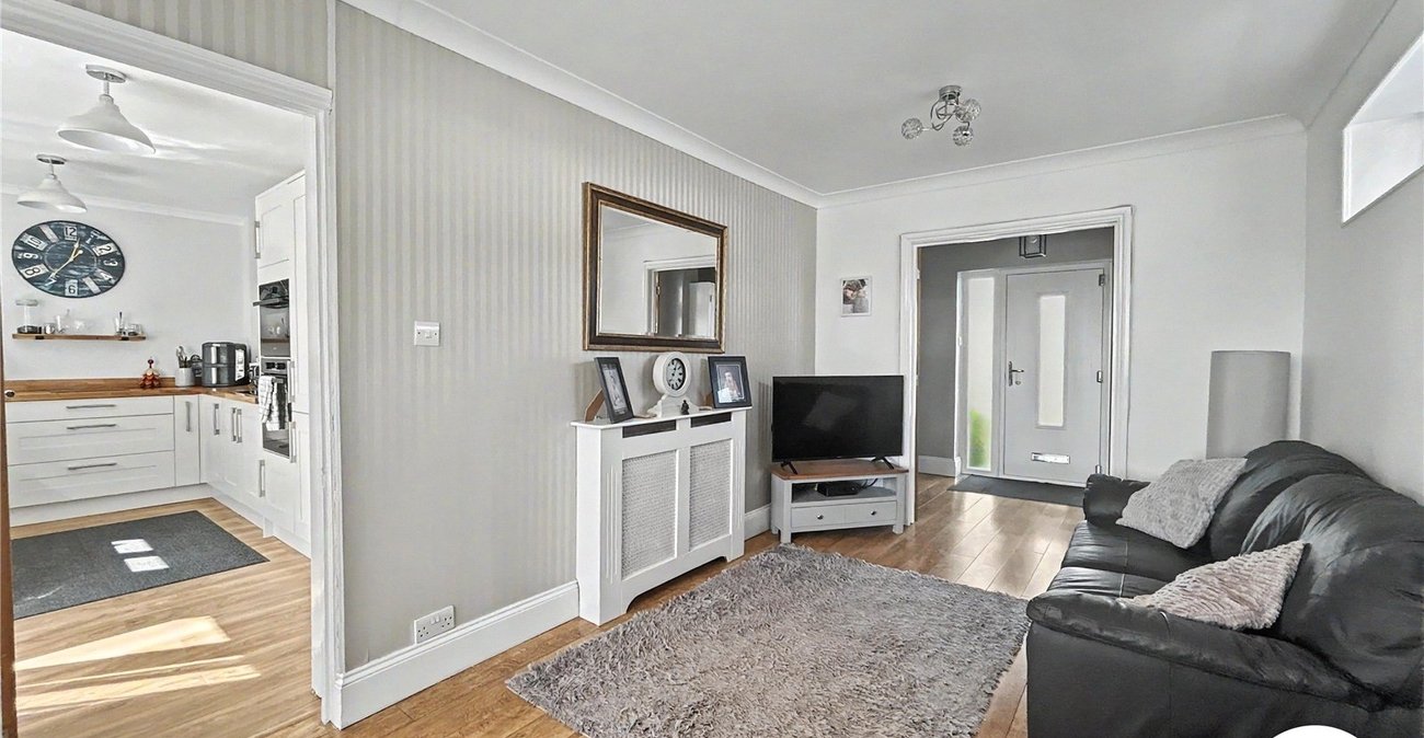 3 bedroom house for sale in South Welling | Robinson Jackson