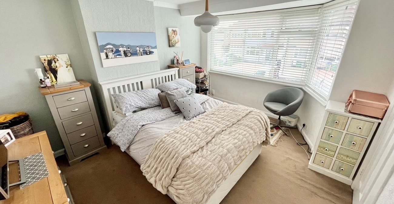 2 bedroom house for sale in South Welling | Robinson Jackson