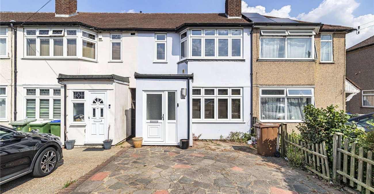3 bedroom house for sale in South Welling | Robinson Jackson