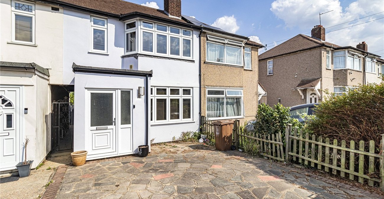 3 bedroom house for sale in South Welling | Robinson Jackson