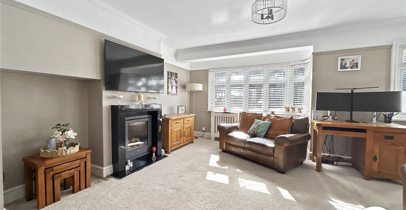 3 bedroom house for sale in South Welling | Robinson Jackson