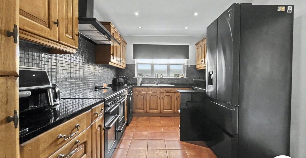 3 bedroom house for sale in South Welling | Robinson Jackson