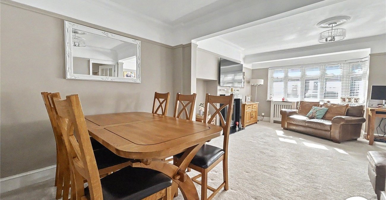 3 bedroom house for sale in South Welling | Robinson Jackson