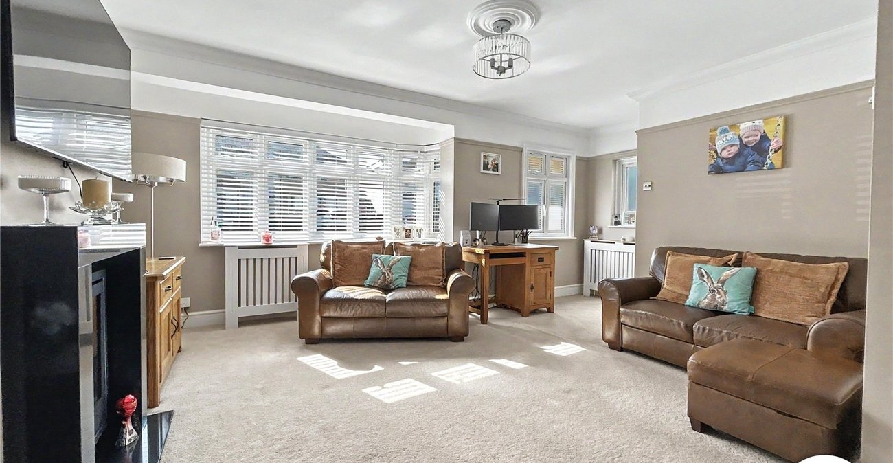 3 bedroom house for sale in South Welling | Robinson Jackson