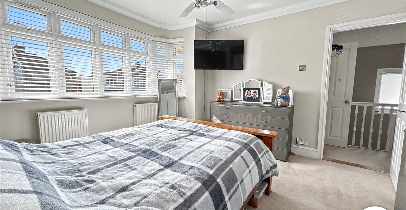 3 bedroom house for sale in South Welling | Robinson Jackson